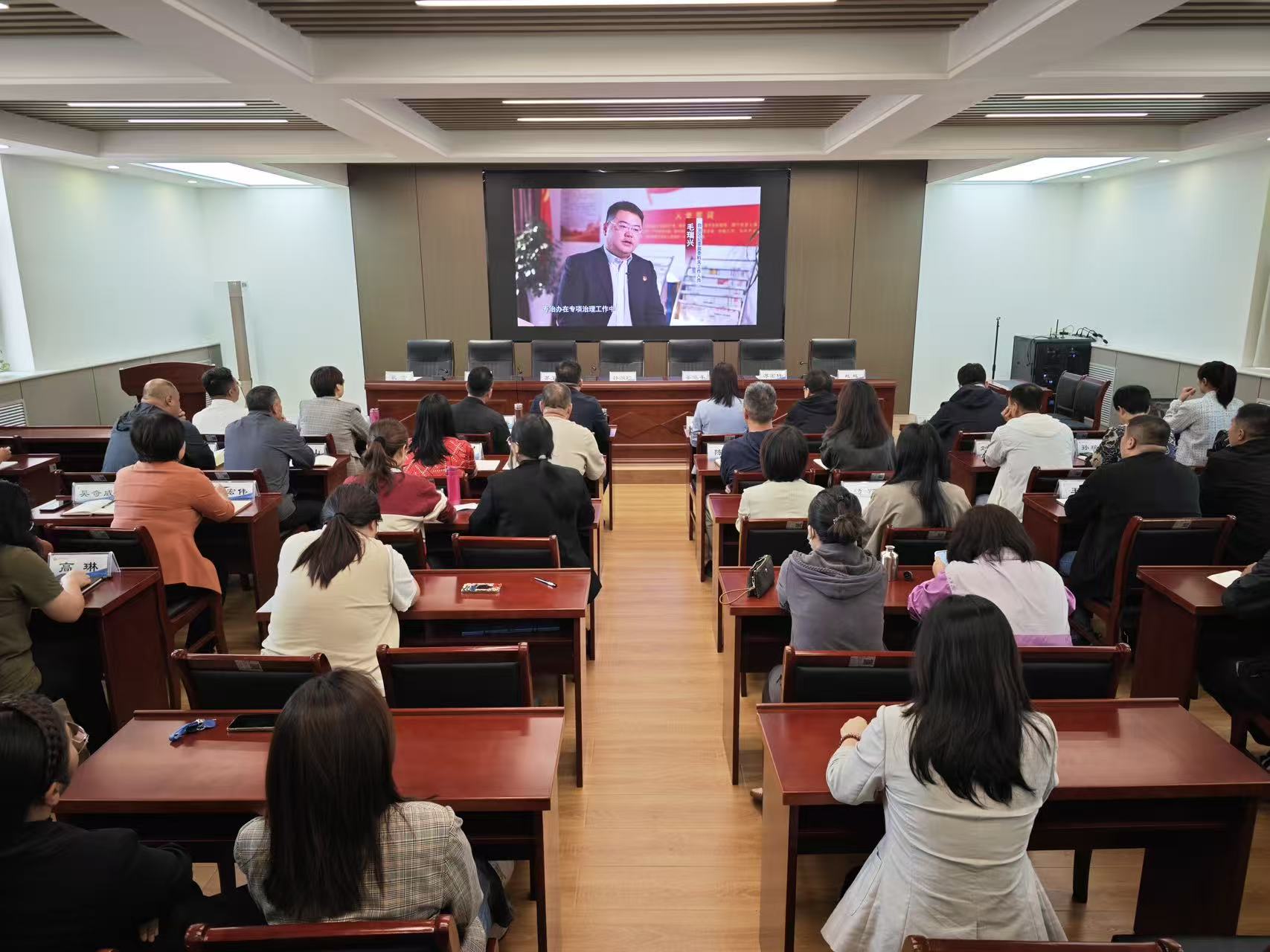 1758851671233060.jpg ebae12baf2b34732d18331477c9a5a35.jpg